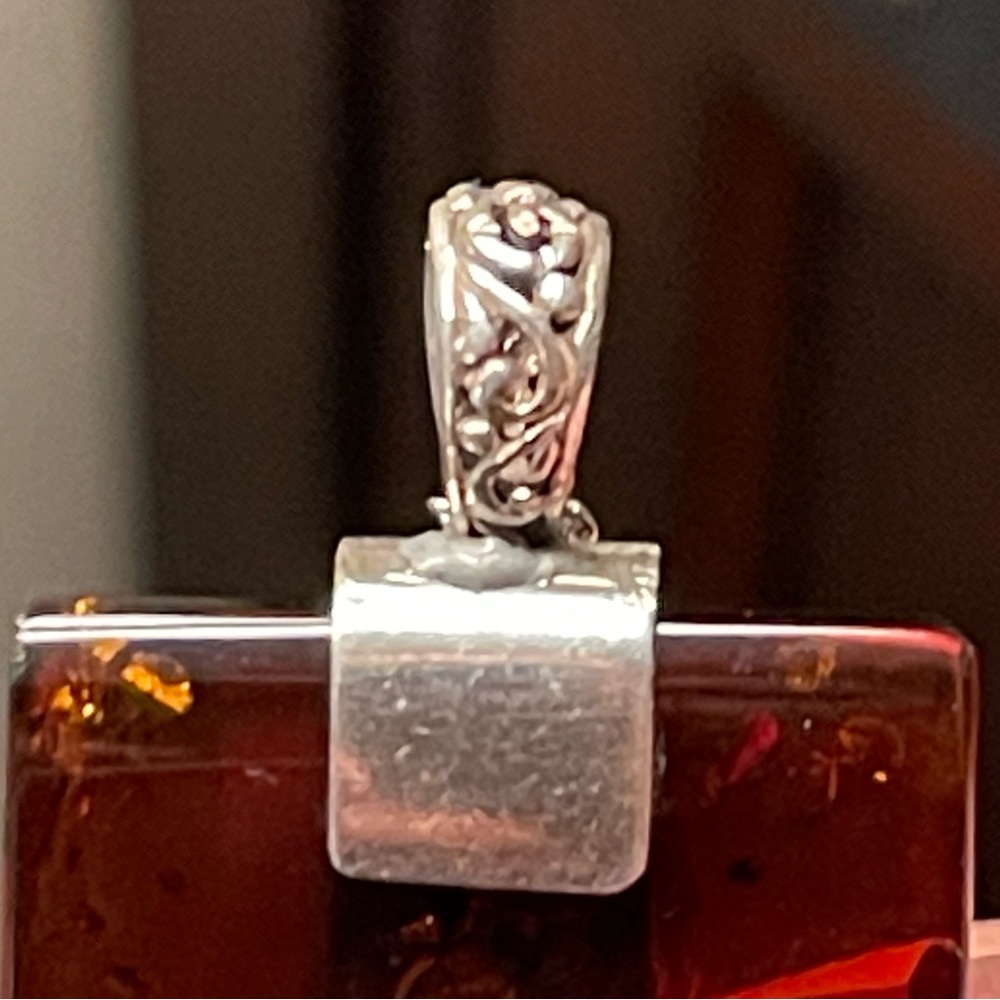Natural cherry brown amber sterling artisan made pendant - Picture 8 of 16